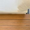 Kavos kampinė sofa su staliuku paveikslėlis