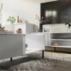 Mia 2 komodos Balta paveikslėlis